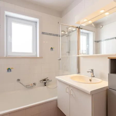 Apartamento Garden K11 -204 With Pool By Interhome